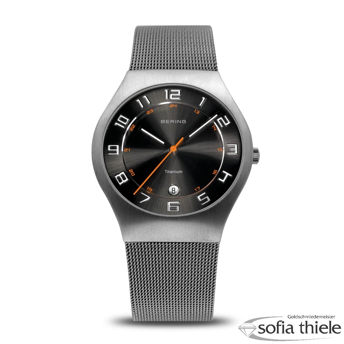 Herrenuhr Titan Quarz 11937-007